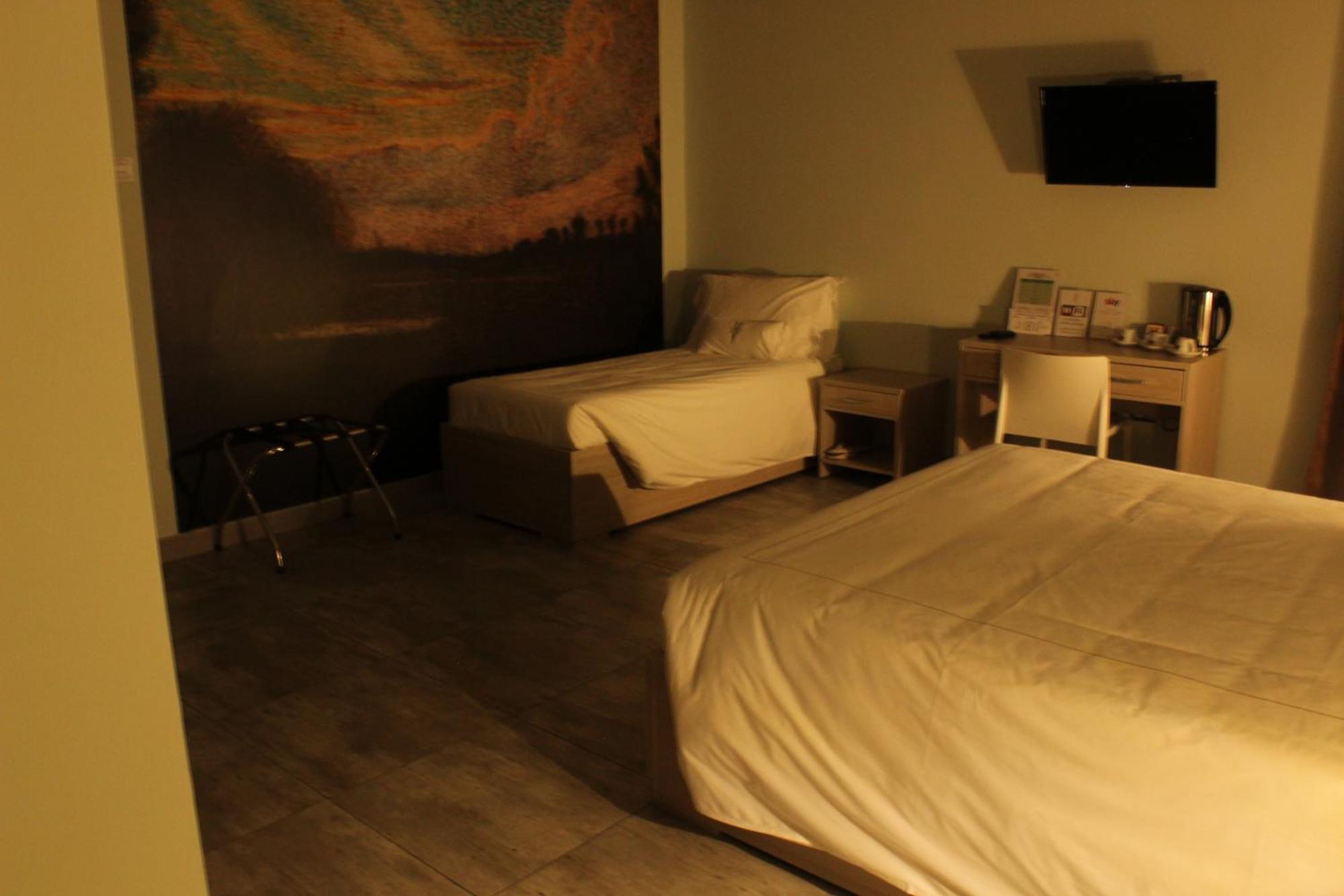Volpedo Hostel Bagian luar foto