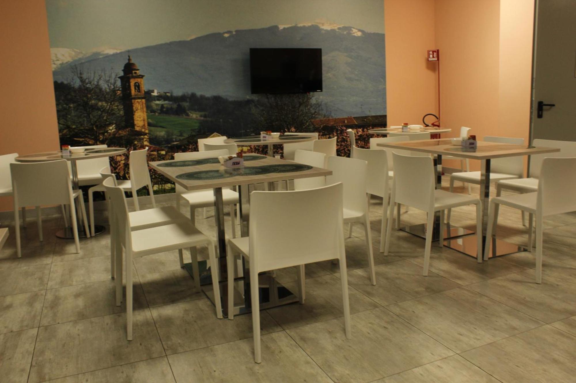 Volpedo Hostel Bagian luar foto