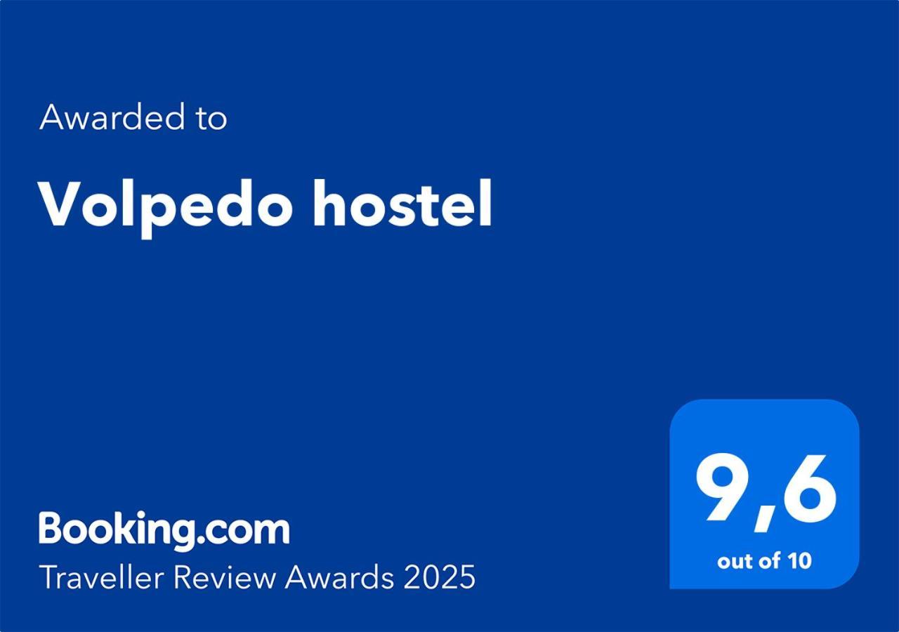 Volpedo Hostel Bagian luar foto
